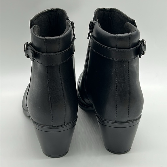 2512- Clarks Emily2 Belle Black Ankle Booties – Size 11 M – NWT with Box - Picture 5 of 12